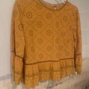 Free People Top - Yellow. Medium.